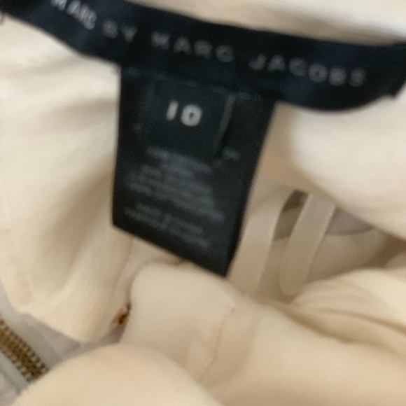 Marc Jacob’s white strapless dress - Picture 11 of 11